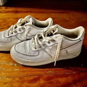 White Air Force 1